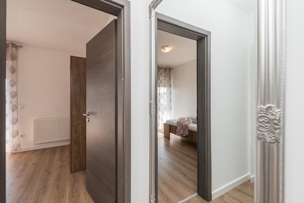 Apartmani Dmarie Привлака Екстериор снимка